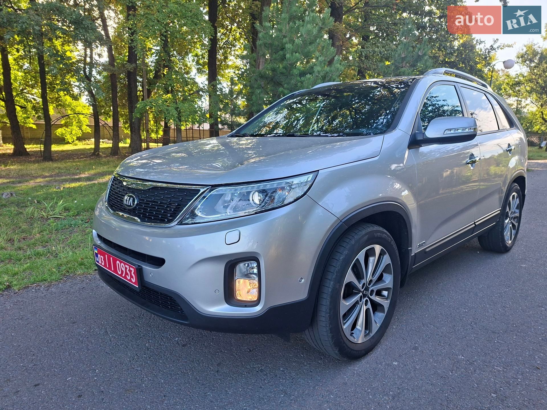 Kia Sorento 2014 VIN KNAKU814DE5533051 фото оголошення 2 з 24