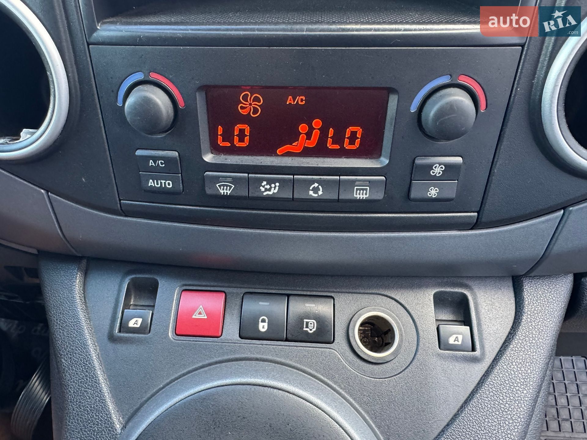 CITROEN BERLINGO 2011 VIN VF77J9HP8BJ846426 фото оголошення 4 з 99