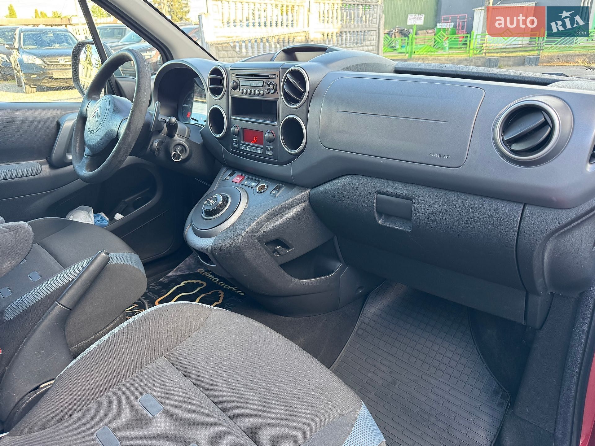 CITROEN BERLINGO 2011 VIN VF77J9HP8BJ846426 фото оголошення 18 з 99