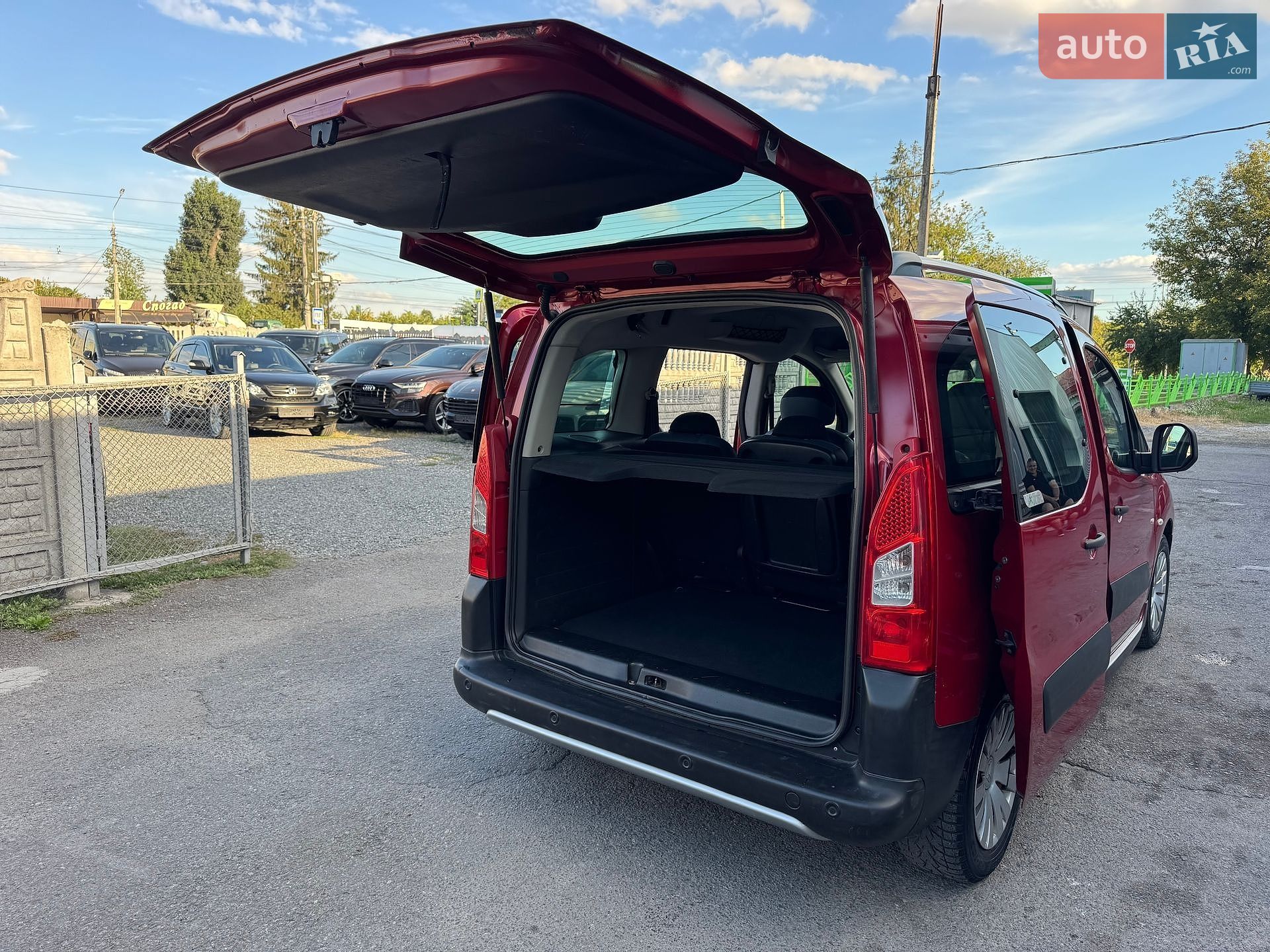 CITROEN BERLINGO 2011 VIN VF77J9HP8BJ846426 фото оголошення 29 з 99