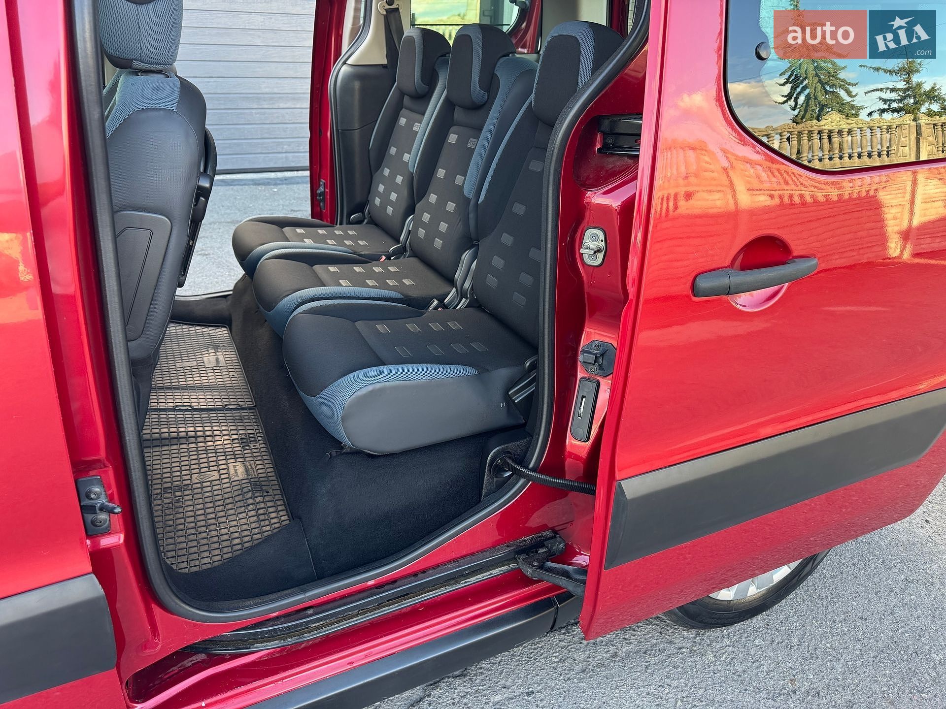 CITROEN BERLINGO 2011 VIN VF77J9HP8BJ846426 фото оголошення 34 з 99