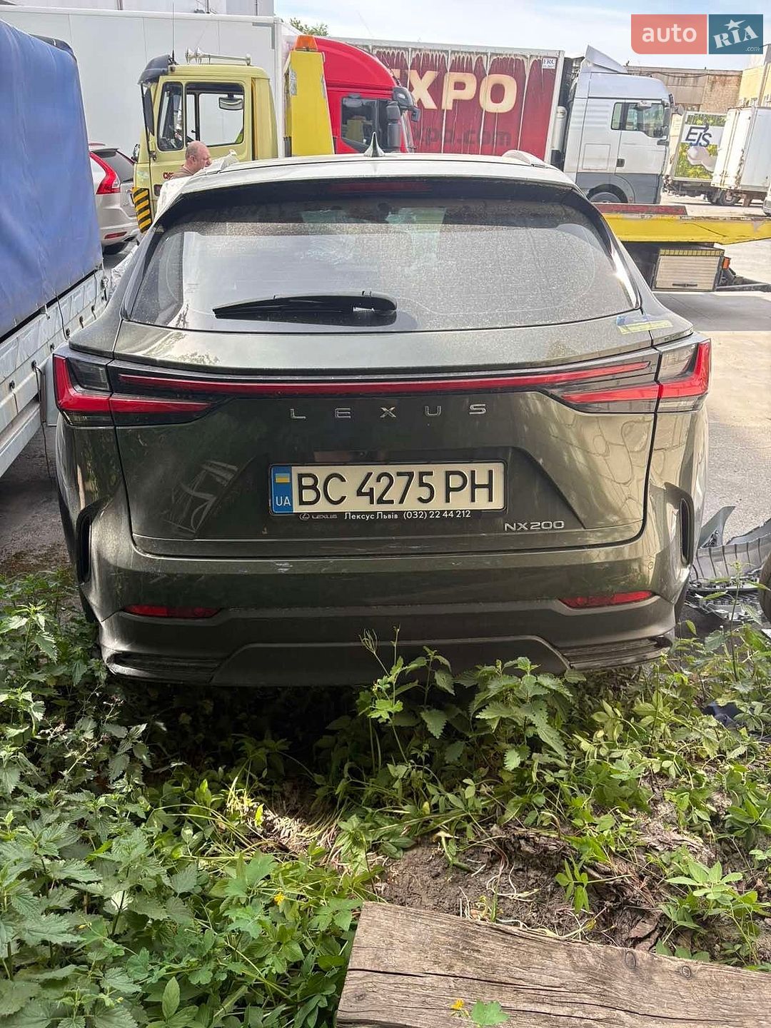 Lexus NX 2022 VIN JTJCFBAZX02005602 фото оголошення 3 з 3