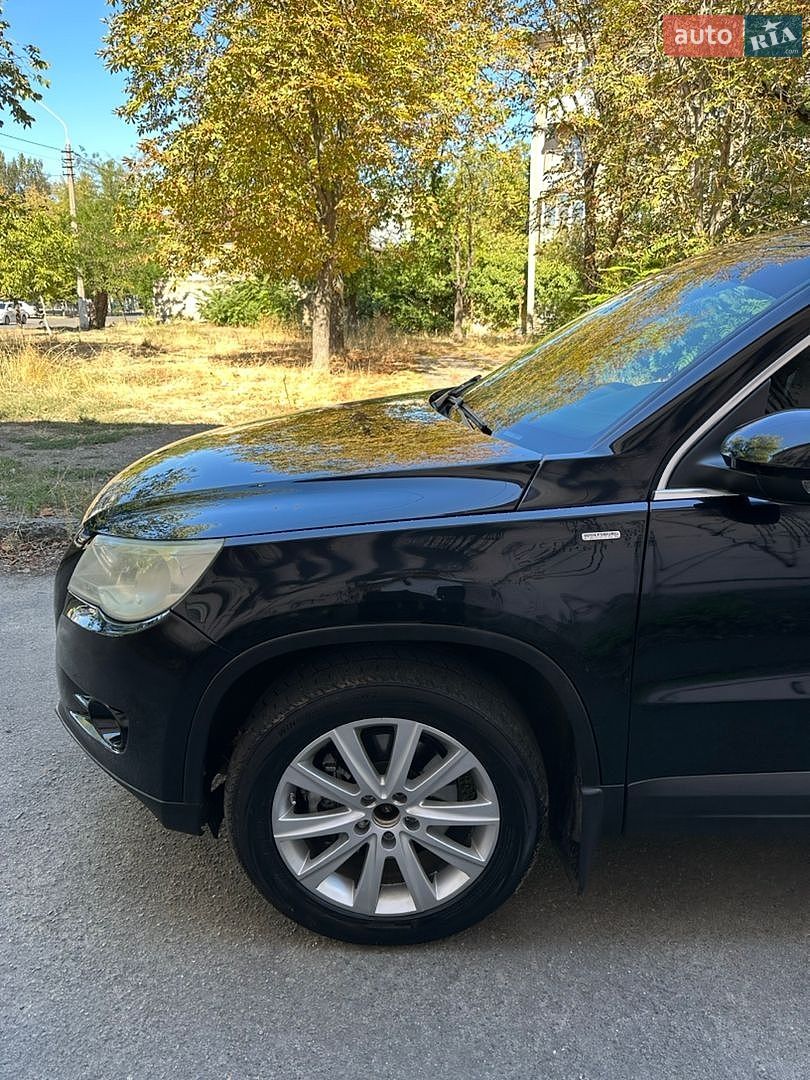 Volkswagen Tiguan 2009 VIN WVGBV7AX8AW515854 фото оголошення 3 з 50