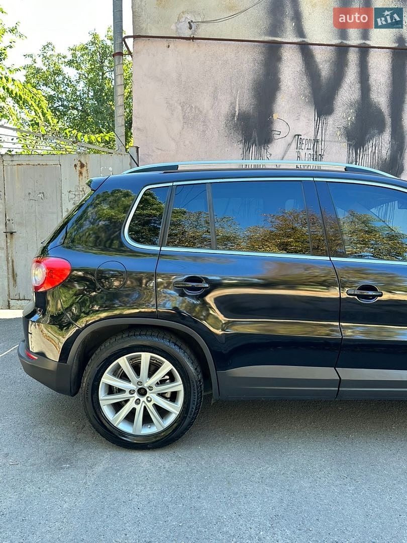 Volkswagen Tiguan 2009 VIN WVGBV7AX8AW515854 фото оголошення 18 з 50