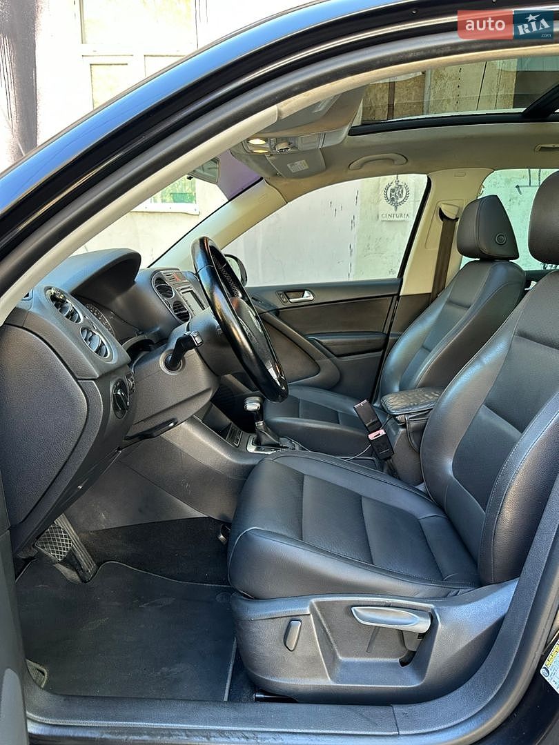 Volkswagen Tiguan 2009 VIN WVGBV7AX8AW515854 фото оголошення 25 з 50