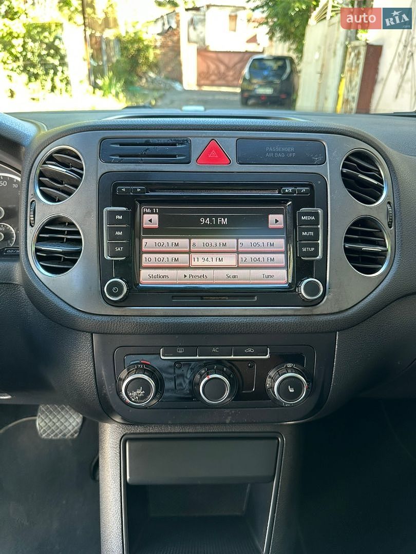 Volkswagen Tiguan 2009 VIN WVGBV7AX8AW515854 фото оголошення 34 з 50