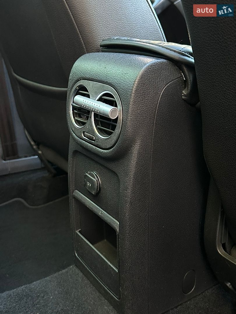 Volkswagen Tiguan 2009 VIN WVGBV7AX8AW515854 фото оголошення 42 з 50