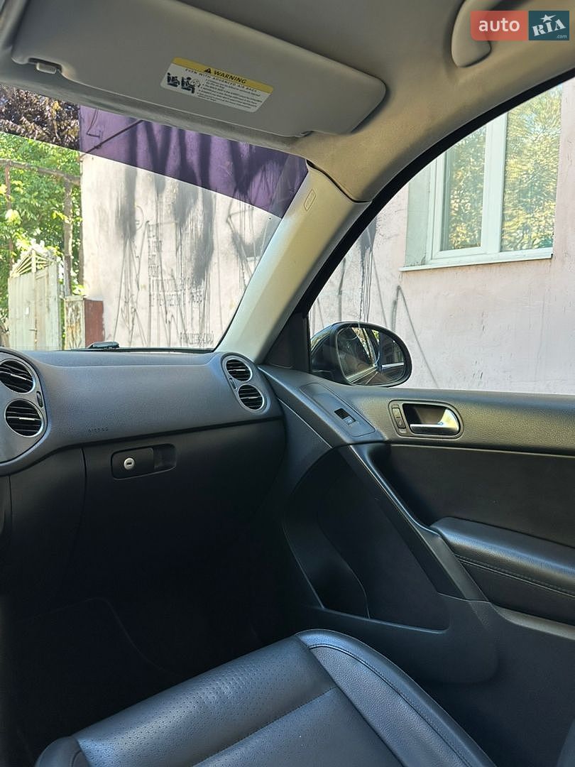 Volkswagen Tiguan 2009 VIN WVGBV7AX8AW515854 фото оголошення 45 з 50