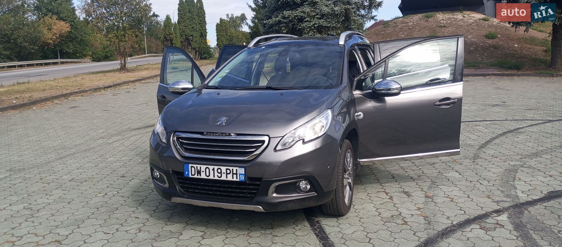 Peugeot 2008 2015 VIN VF3CUBHXMFY118245 фото оголошення 9 з 49