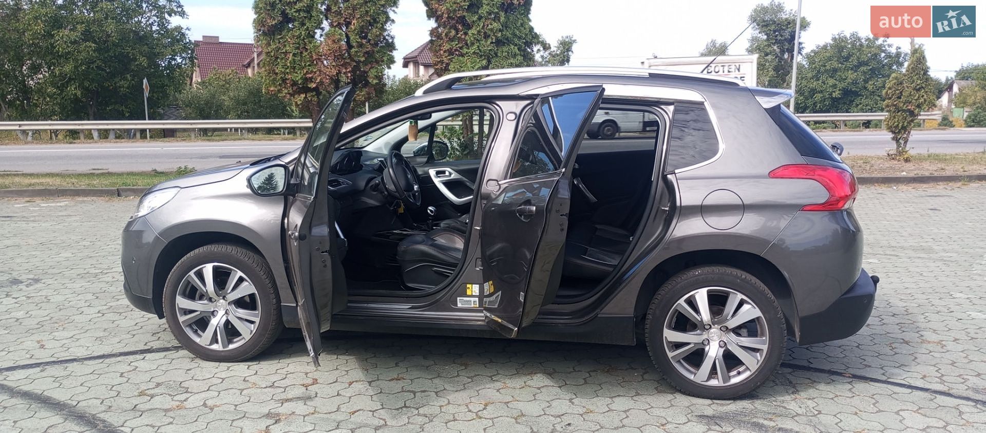 Peugeot 2008 2015 VIN VF3CUBHXMFY118245 фото оголошення 7 з 49