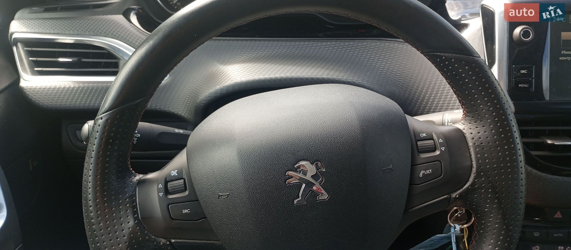 Peugeot 2008 2015 VIN VF3CUBHXMFY118245 фото оголошення 49 з 49