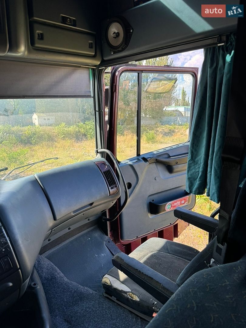 Mack CX 2002 VIN 1M1AE07Y62W011604 фото оголошення 5 з 12