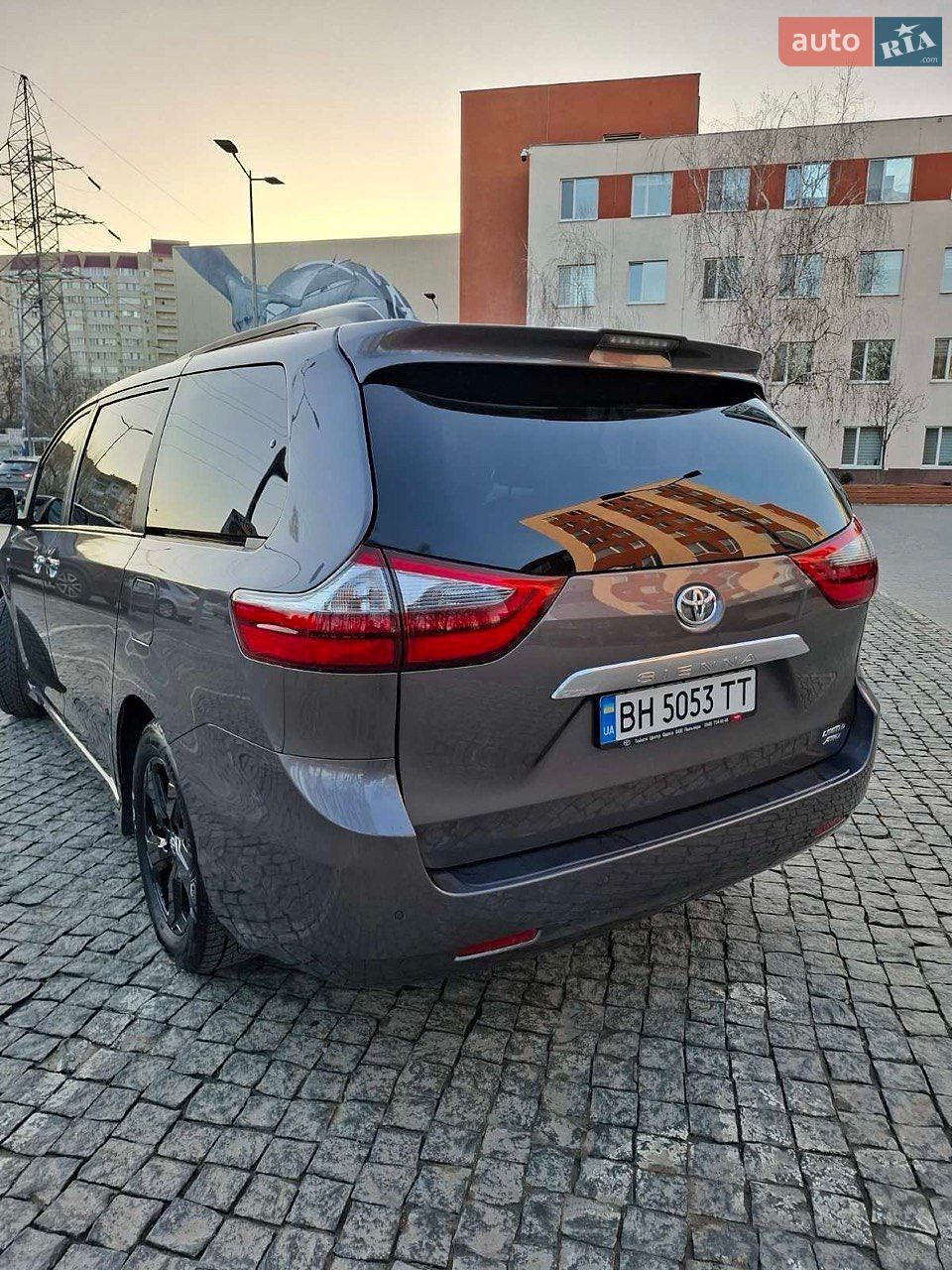 Toyota Sienna 2019 VIN 5TDDZ3DC6LS237123 фото оголошення 11 з 29