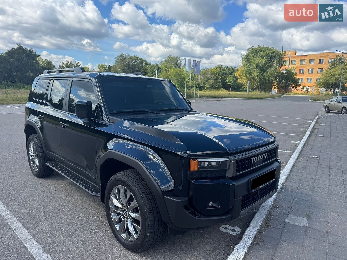 Toyota Land Cruiser Prado 2025 VIN JTEAR3AJ40K040472 фото оголошення 6 з 25