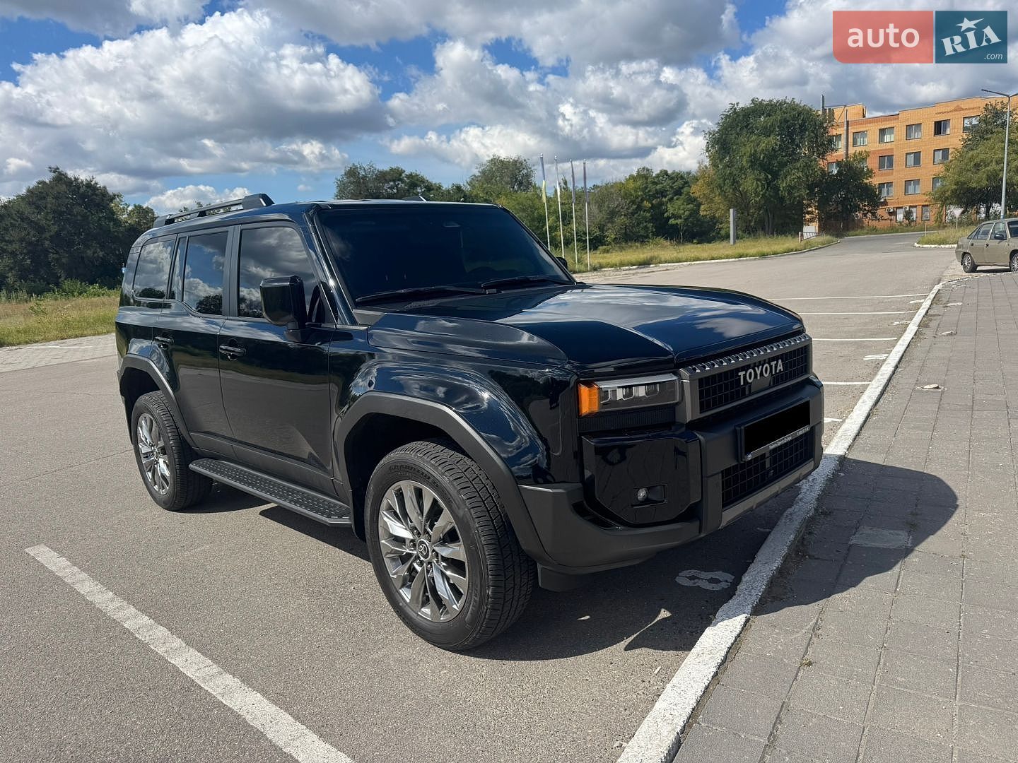 Toyota Land Cruiser Prado 2025 VIN JTEAR3AJ40K040472 фото оголошення 5 з 25