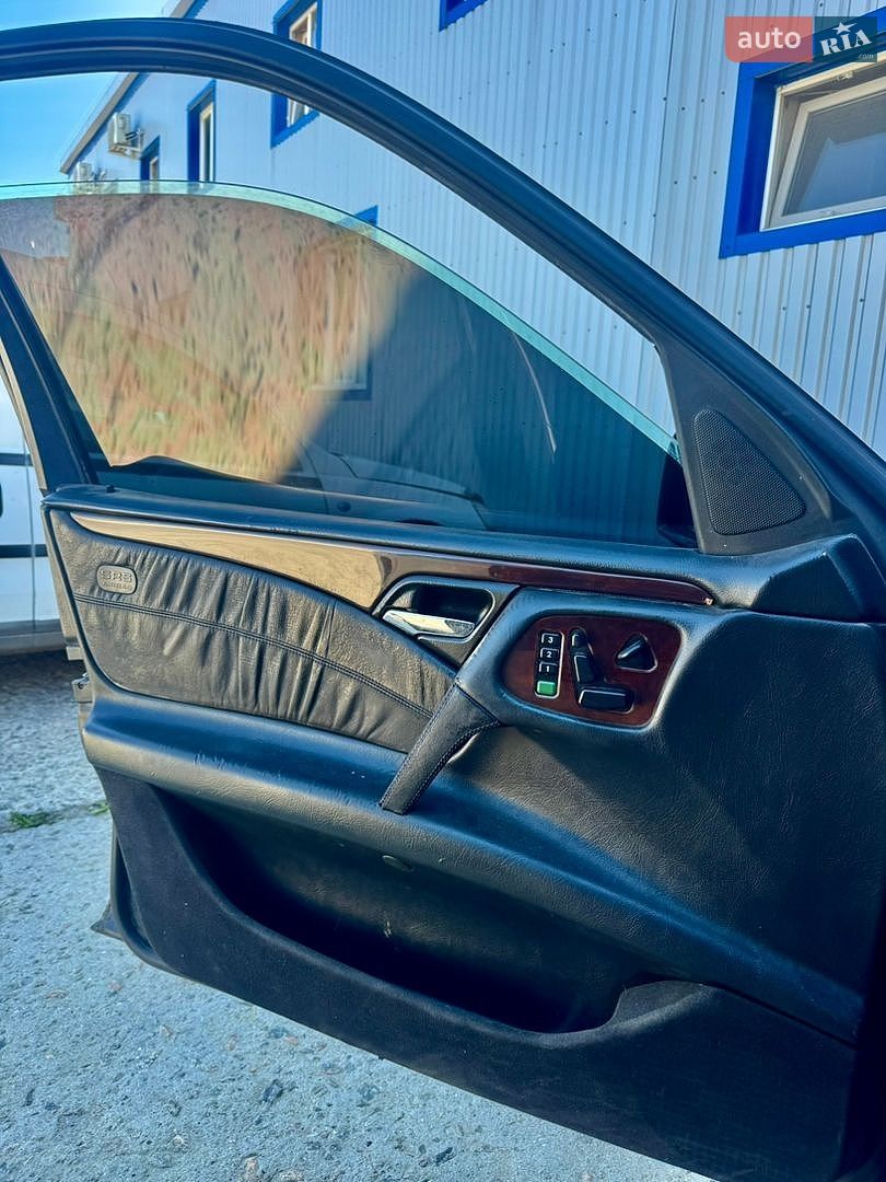 Mercedes-Benz E-Class 1996 VIN WDB2100551A038559 фото оголошення 19 з 21