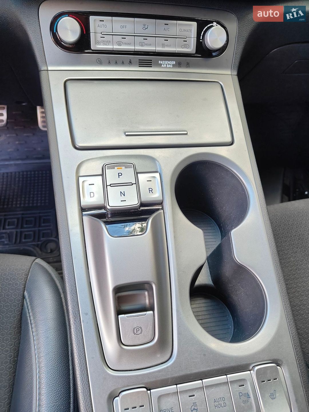 Hyundai Kona 2019 VIN KMHK281HFKU041269 фото оголошення 5 з 17