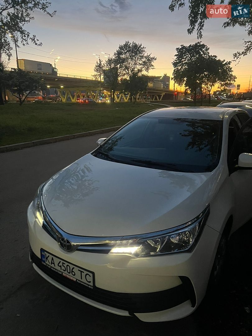 Toyota Corolla 2017 VIN NMTBB9JE80R202193 фото оголошення 8 з 16