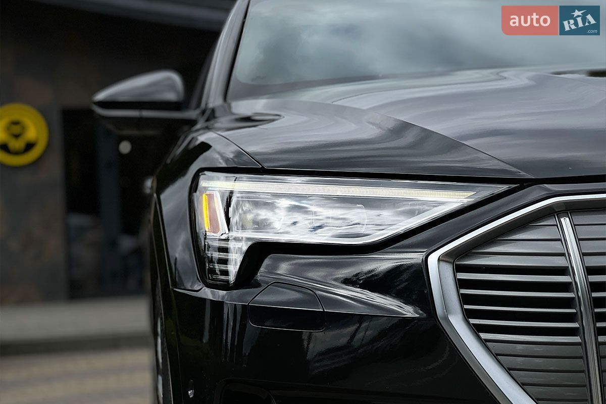 Audi e-tron 2019 VIN WA1VAAGE1KB024951 фото оголошення 5 з 34