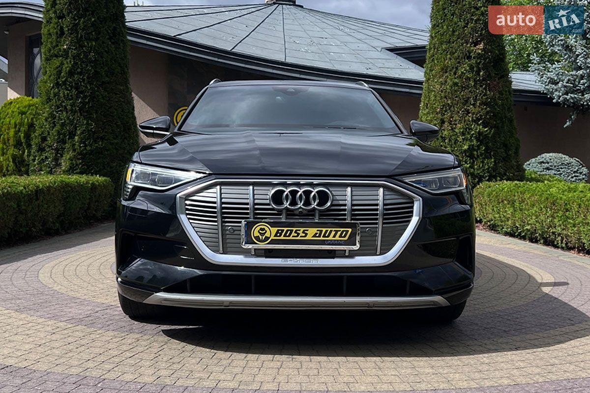 Audi e-tron 2019 VIN WA1VAAGE1KB024951 фото оголошення 6 з 34