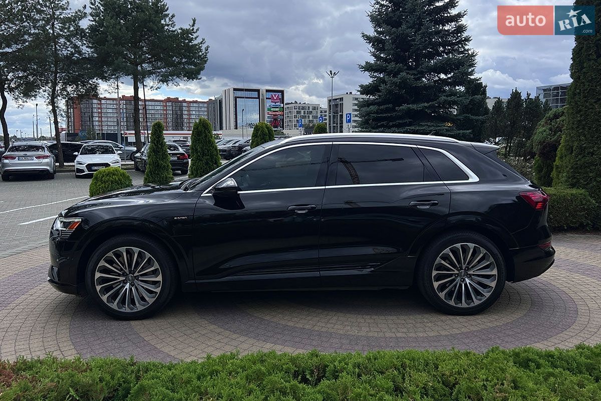 Audi e-tron 2019 VIN WA1VAAGE1KB024951 фото оголошення 8 з 34