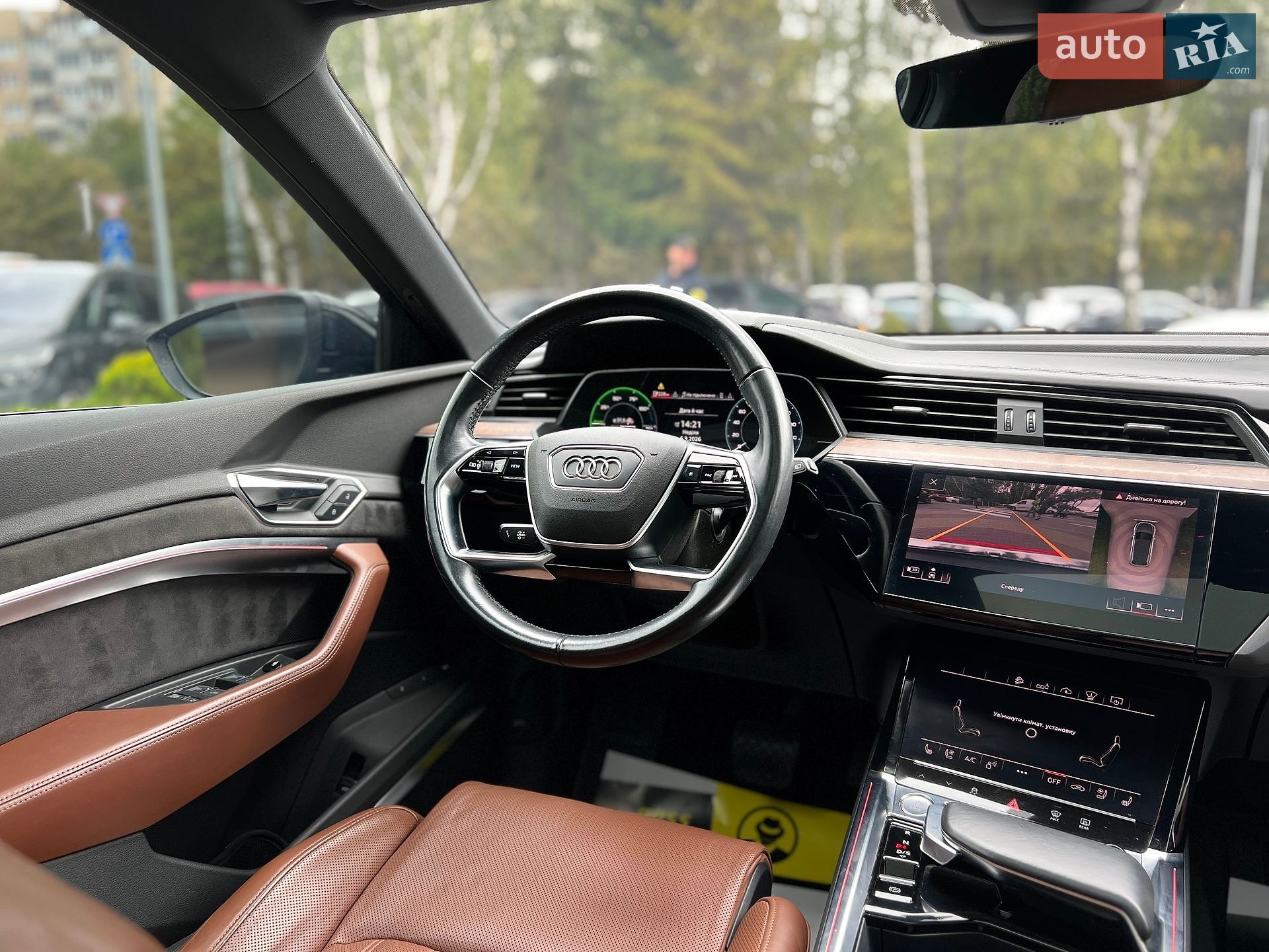 Audi e-tron 2019 VIN WA1VAAGE1KB024951 фото оголошення 32 з 34