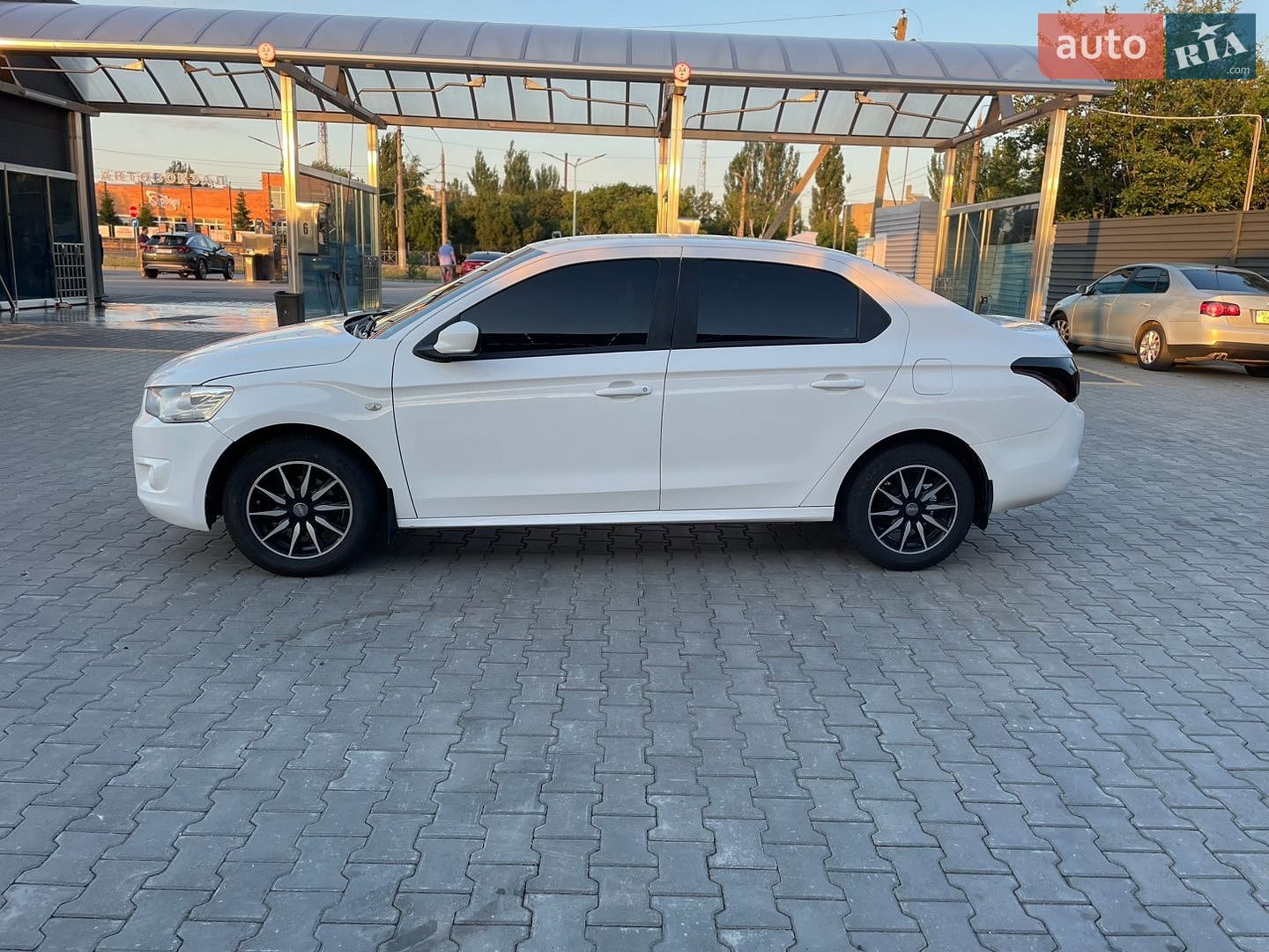 Citroen C-Elysee 2013 VIN VF7DD9HJCDJ521082 фото оголошення 2 з 29