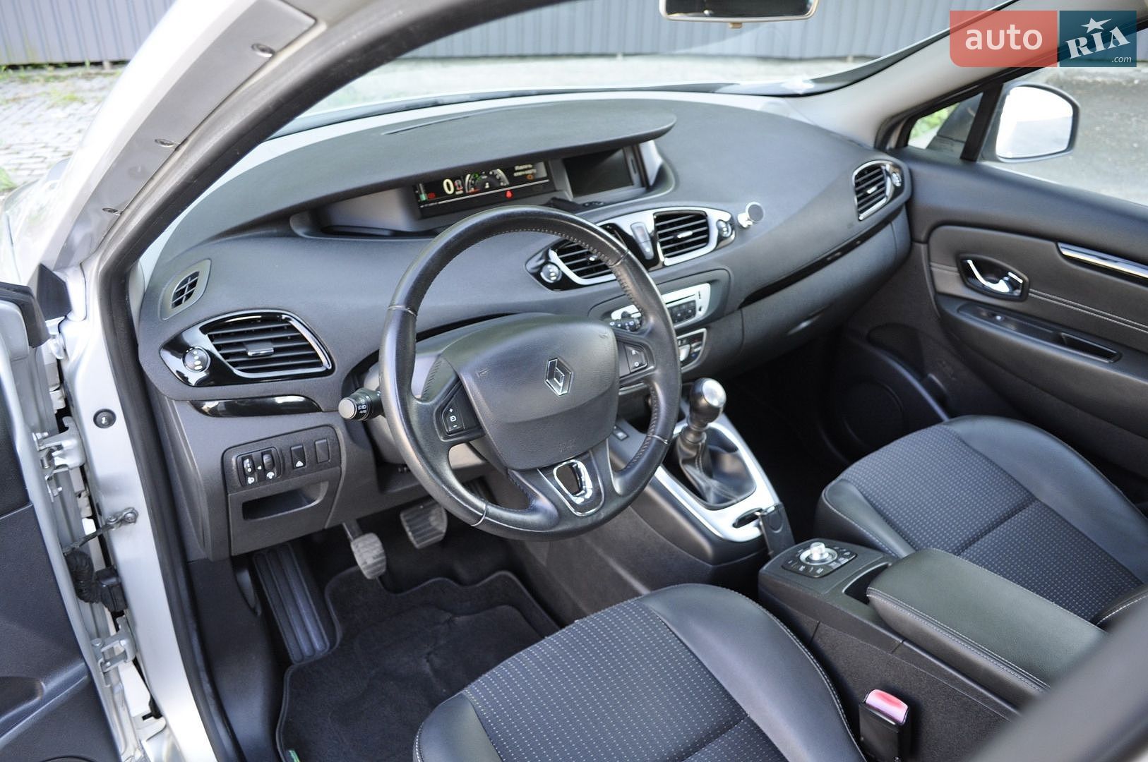Renault Scenic 2013 VIN VF1JZ3G0449664680 фото оголошення 26 з 53