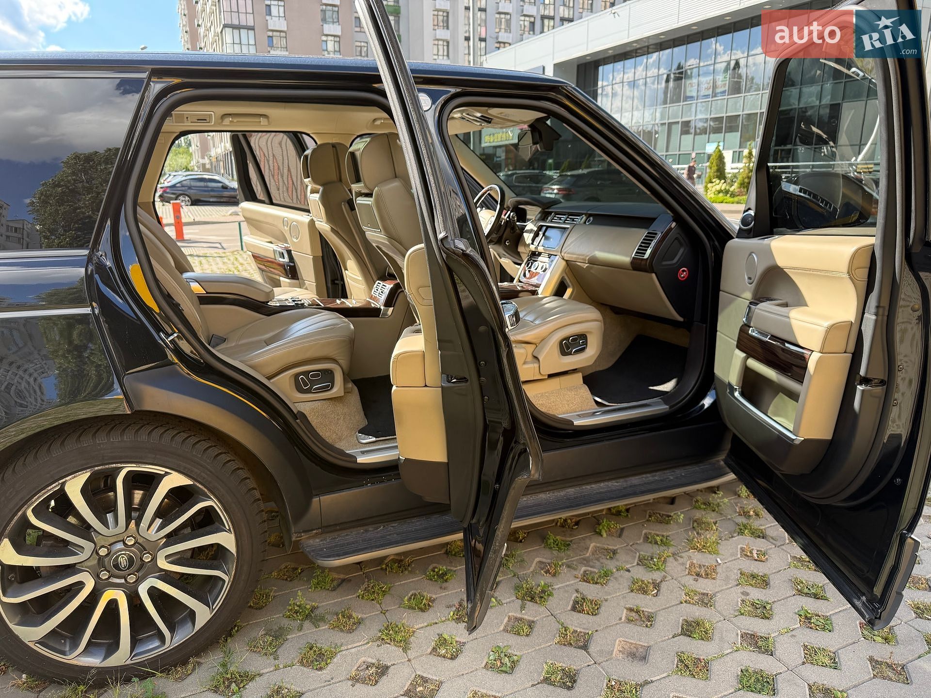 Land Rover Range Rover 2014 VIN SALGA2HFXEA151051 фото оголошення 4 з 11
