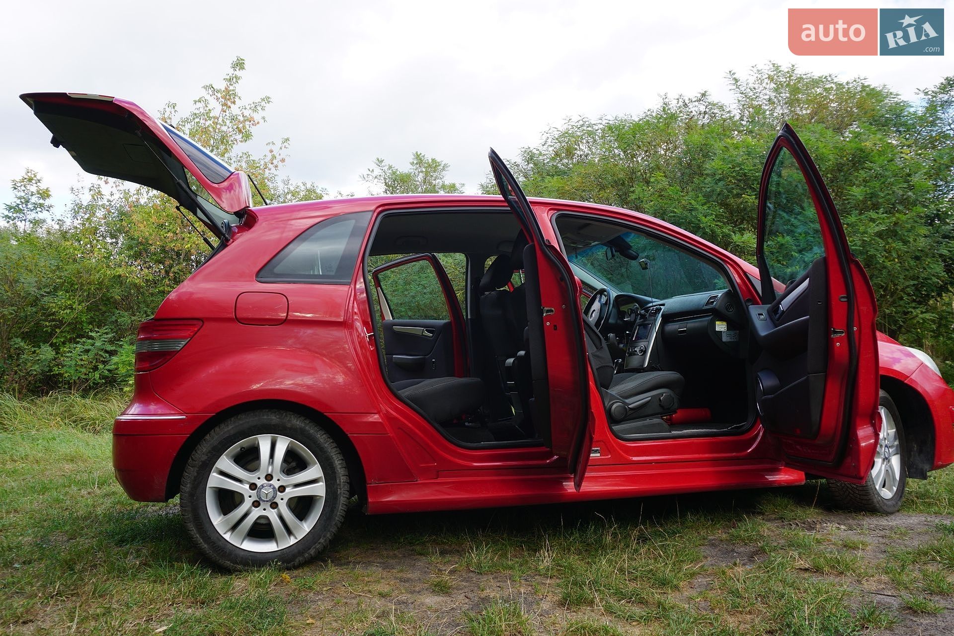 Mercedes-Benz B-Class 2010 VIN WDD2452322J602960 фото оголошення 8 з 36