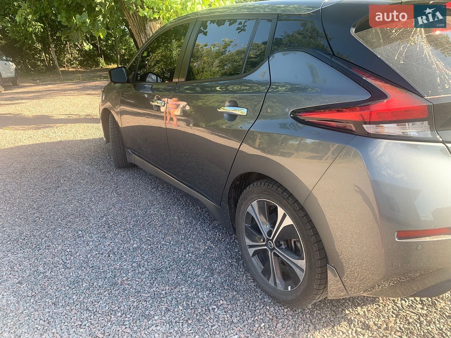 Nissan Leaf 2021 VIN 1N4BZ1CV6NC550598 фото оголошення 3 з 5
