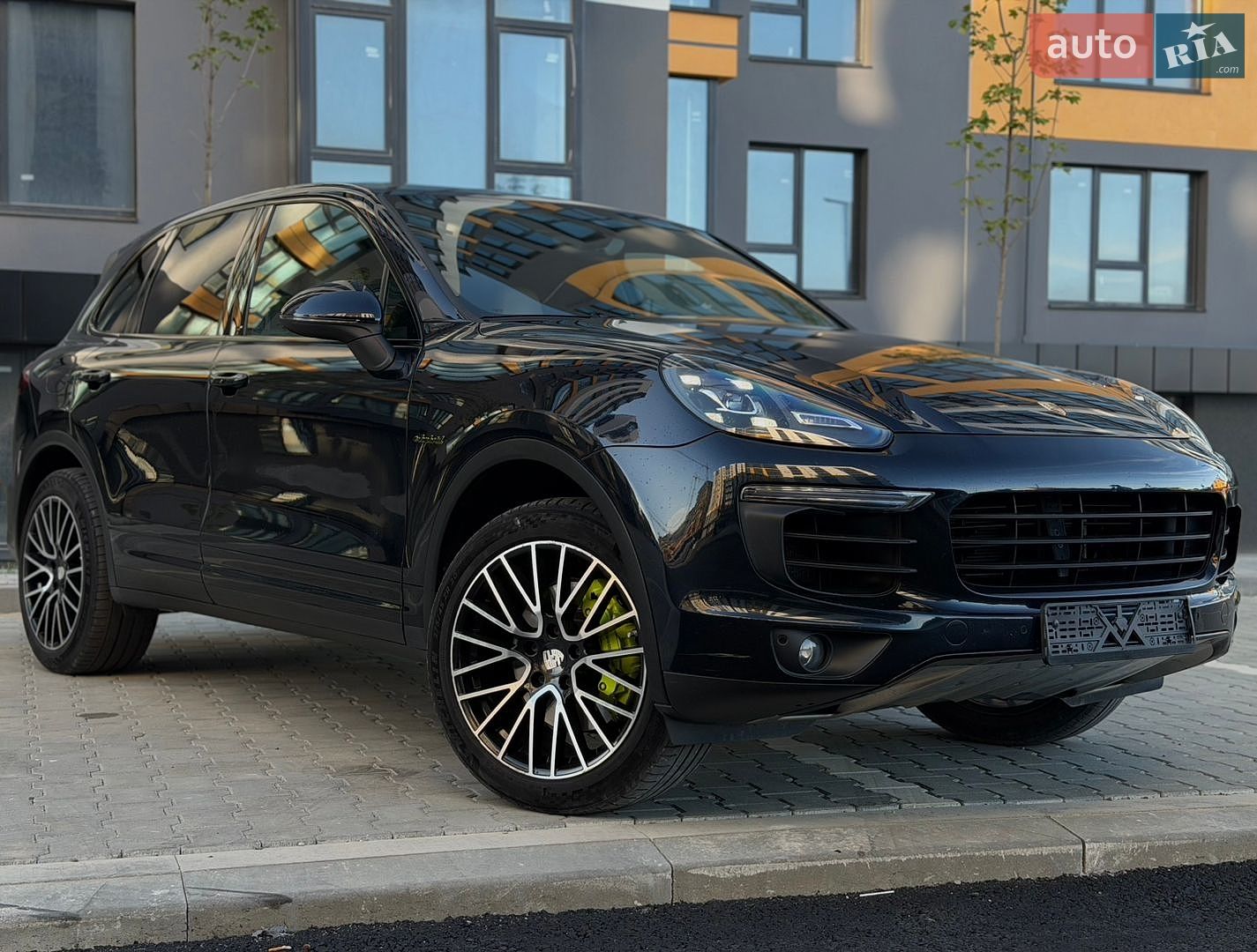 Porsche Cayenne 2016 VIN WP1AE2A20GLA17745 фото оголошення 14 з 52