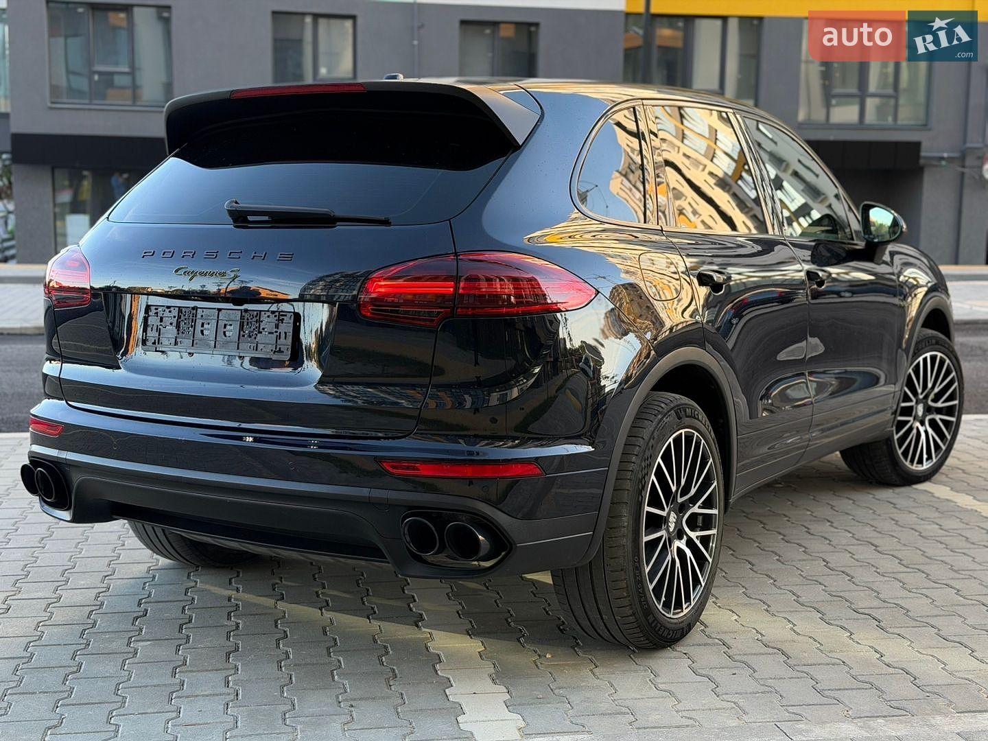 Porsche Cayenne 2016 VIN WP1AE2A20GLA17745 фото оголошення 16 з 52