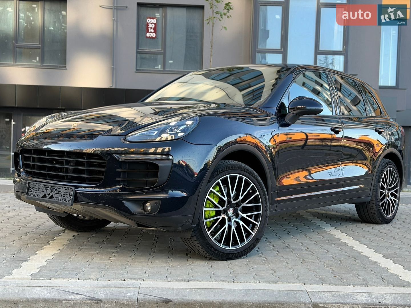 Porsche Cayenne 2016 VIN WP1AE2A20GLA17745 фото оголошення 17 з 52