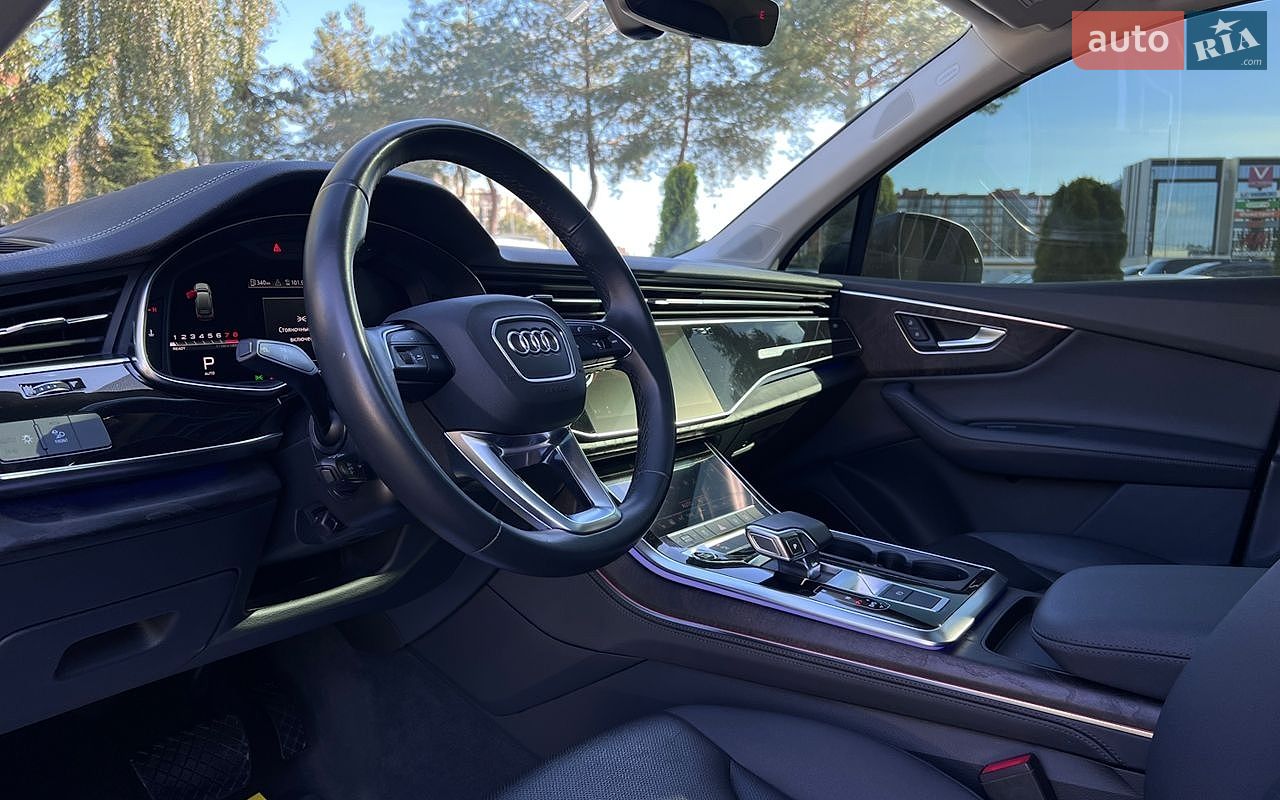 Audi Q7 2023 VIN WA1LXBF73PD020765 фото оголошення 11 з 37