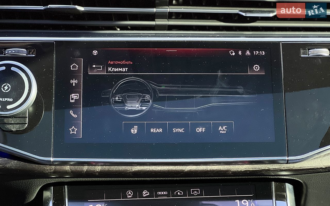 Audi Q7 2023 VIN WA1LXBF73PD020765 фото оголошення 19 з 37