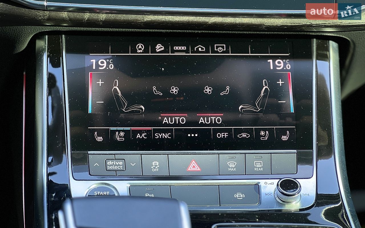 Audi Q7 2023 VIN WA1LXBF73PD020765 фото оголошення 21 з 37