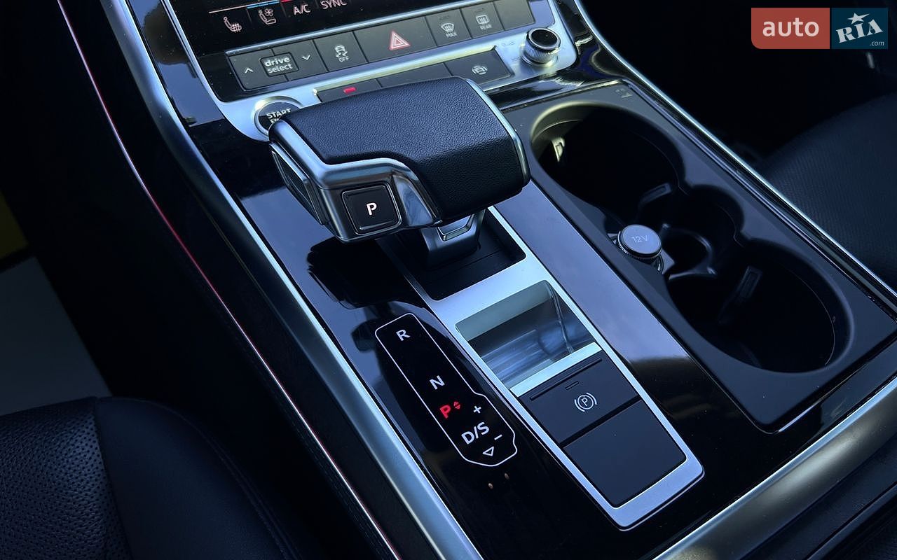 Audi Q7 2023 VIN WA1LXBF73PD020765 фото оголошення 22 з 37