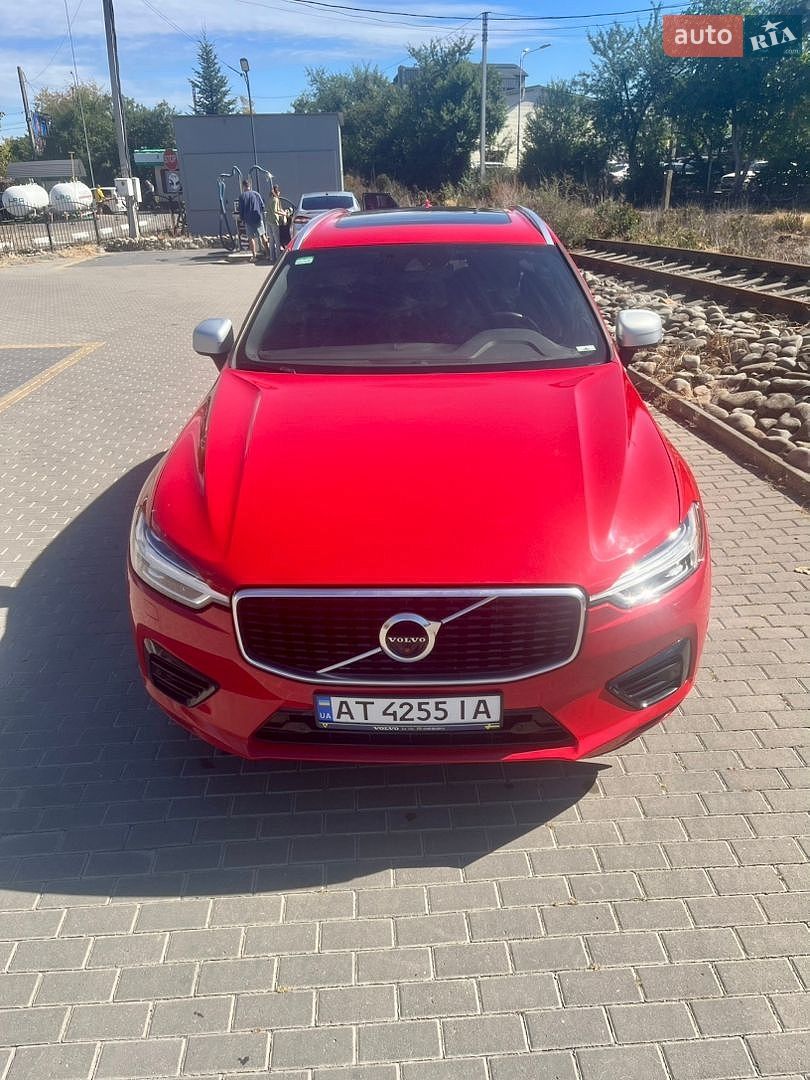 Volvo XC60 2017 VIN YV4BR0DM7J1048230 фото оголошення 10 з 24