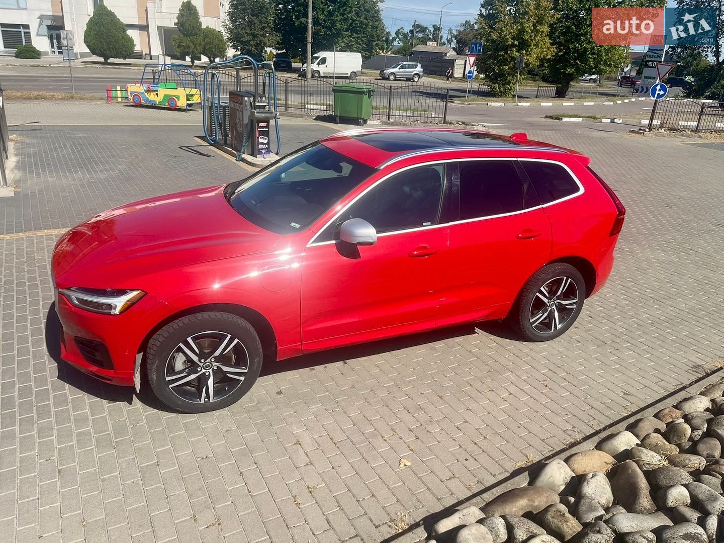 Volvo XC60 2017 VIN YV4BR0DM7J1048230 фото оголошення 7 з 24
