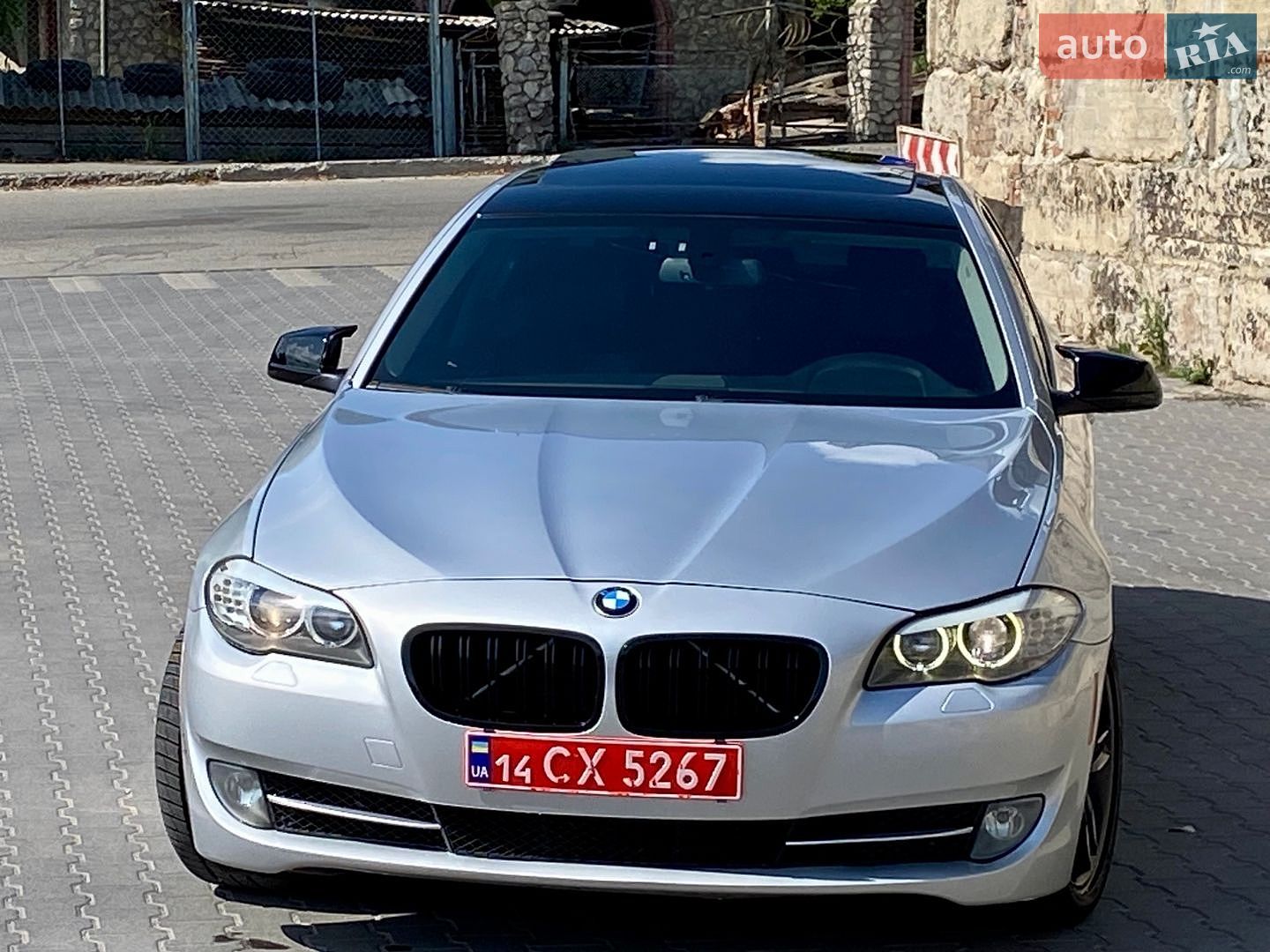 BMW 5 Series 2013 VIN WBAXH5C59DD107667 фото оголошення 4 з 40