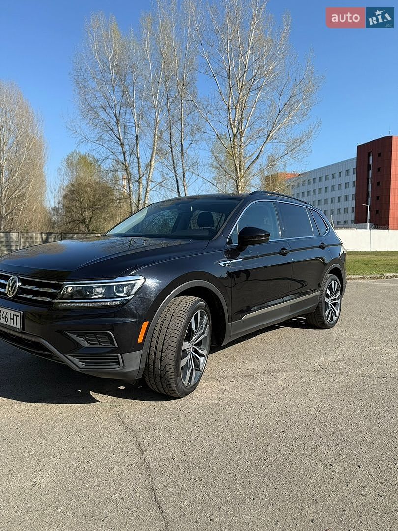 Volkswagen Tiguan 2018 VIN 3VV3B7AX5KM046761 фото оголошення 6 з 16