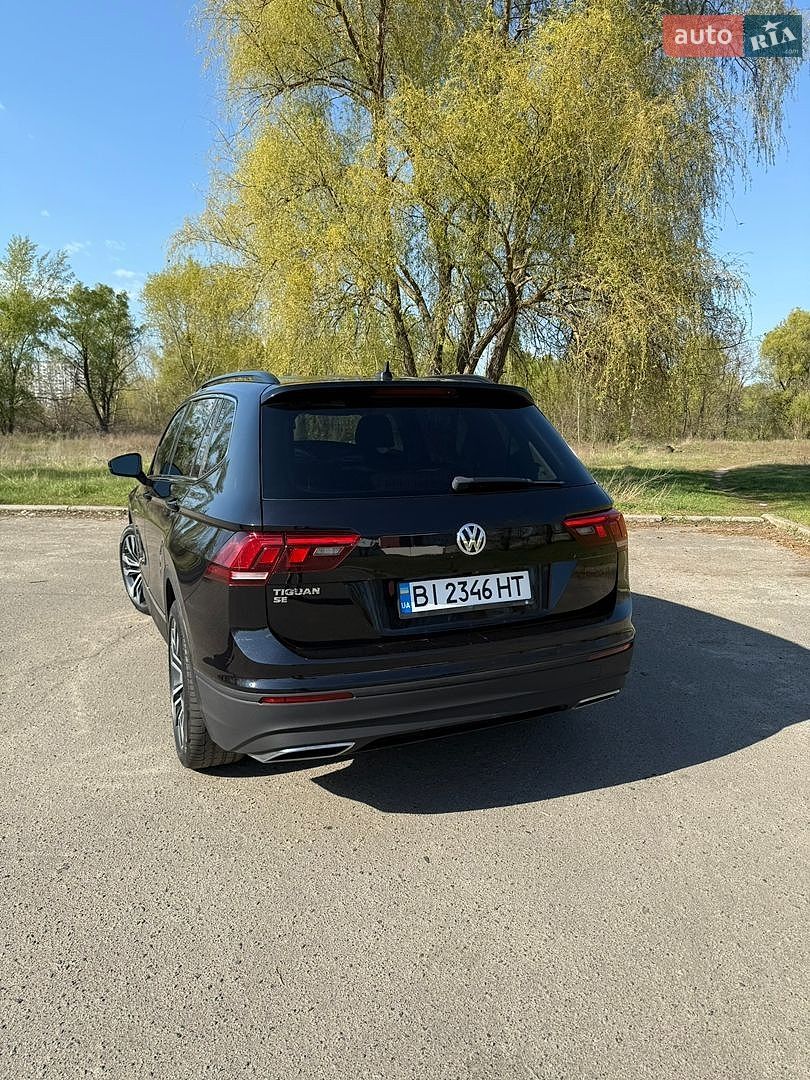 Volkswagen Tiguan 2018 VIN 3VV3B7AX5KM046761 фото оголошення 11 з 16