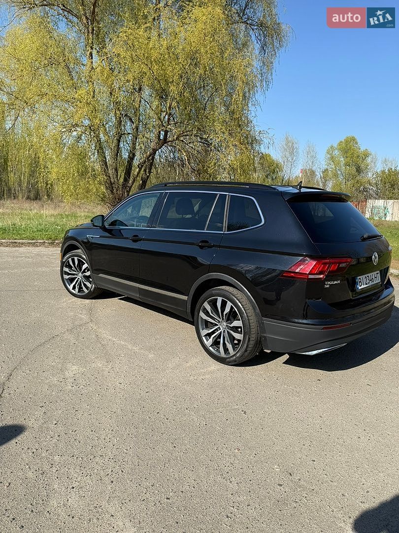 Volkswagen Tiguan 2018 VIN 3VV3B7AX5KM046761 фото оголошення 12 з 16
