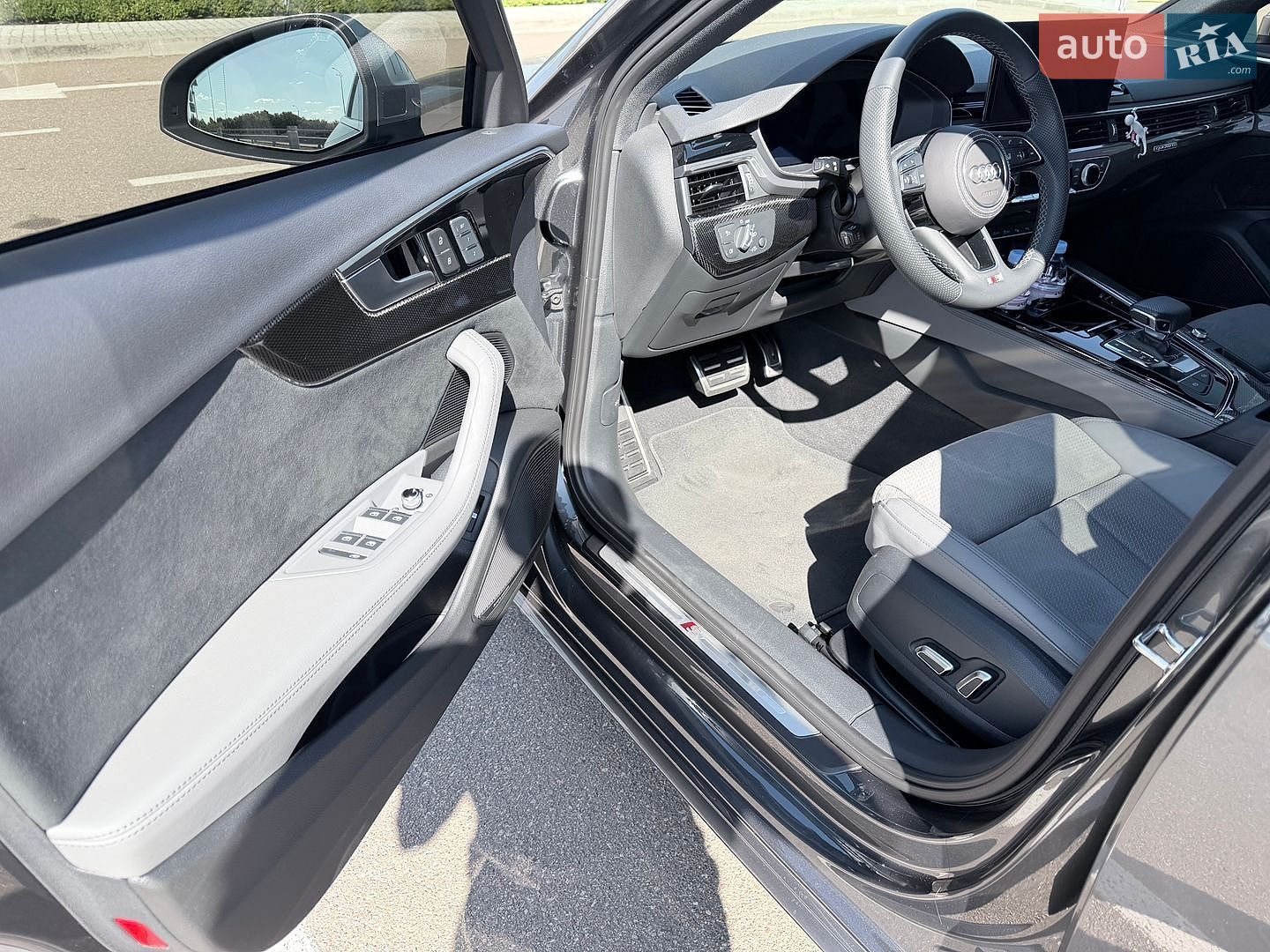Audi A4 2023 VIN WAUZZZF40PN019380 фото оголошення 91 з 117