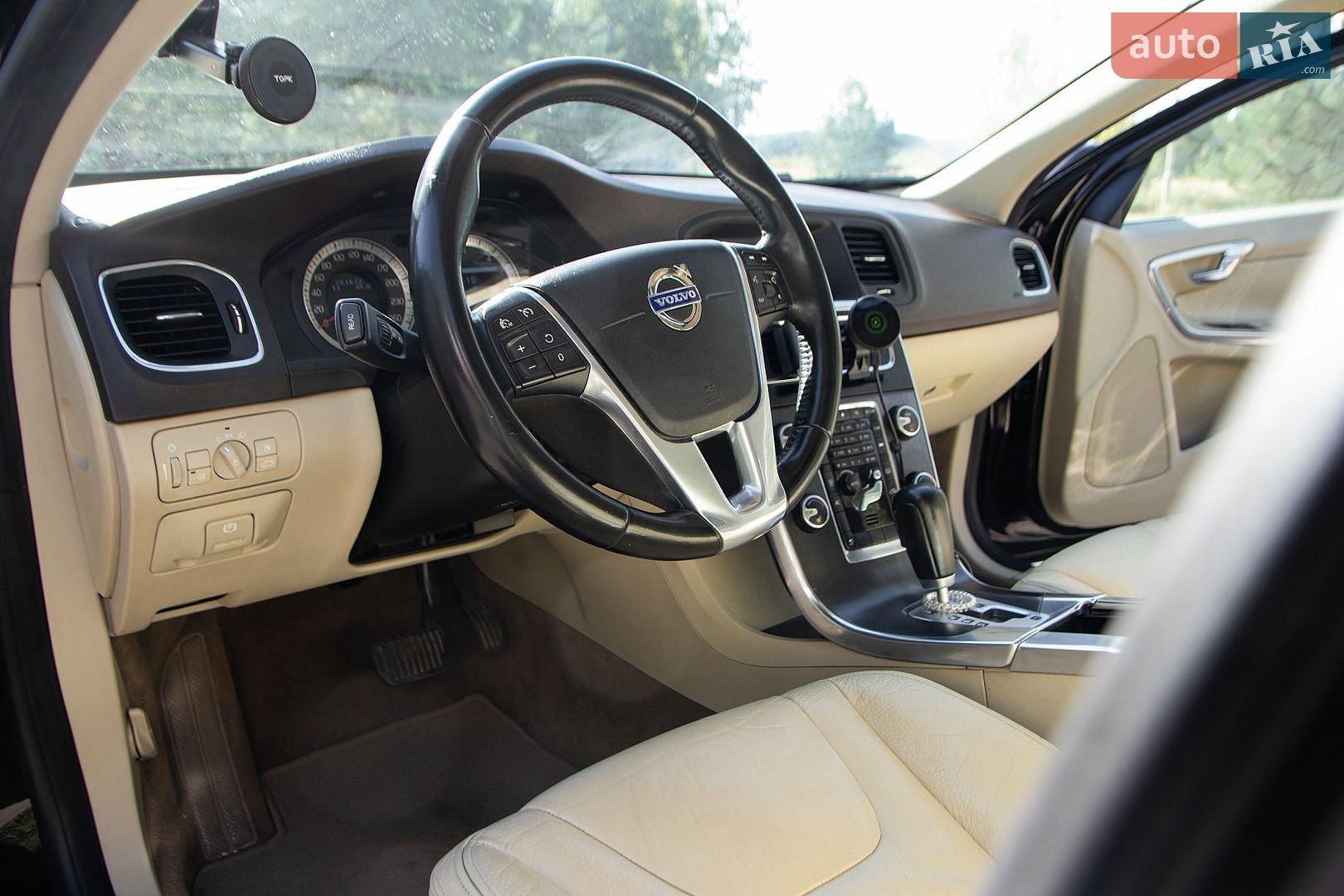 Volvo V60 2010 VIN YV1FW7050B1004206 фото оголошення 14 з 31