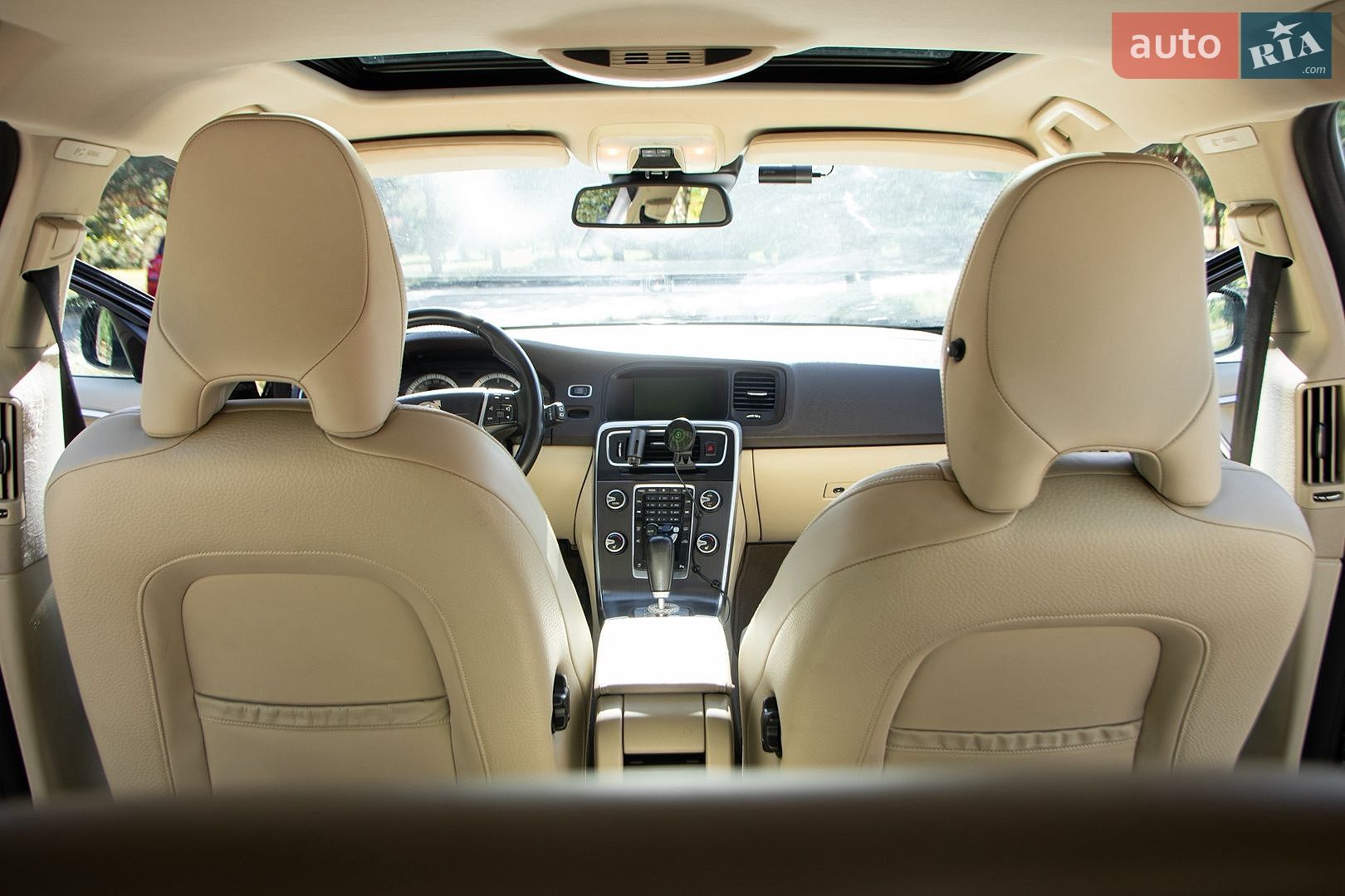 Volvo V60 2010 VIN YV1FW7050B1004206 фото оголошення 27 з 31