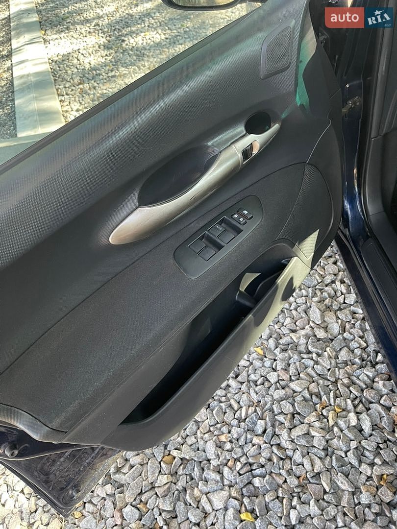 Toyota Auris 2008 VIN NMTKF56E70R013508 фото оголошення 14 з 22