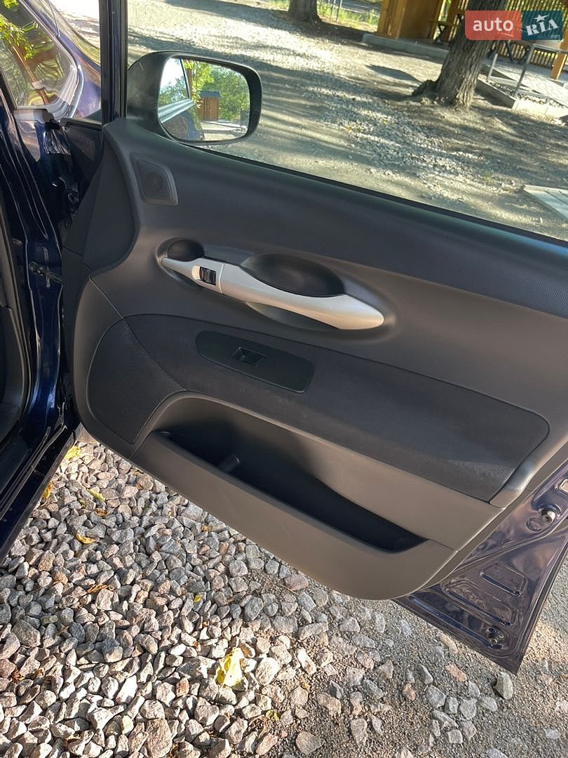 Toyota Auris 2008 VIN NMTKF56E70R013508 фото оголошення 19 з 22