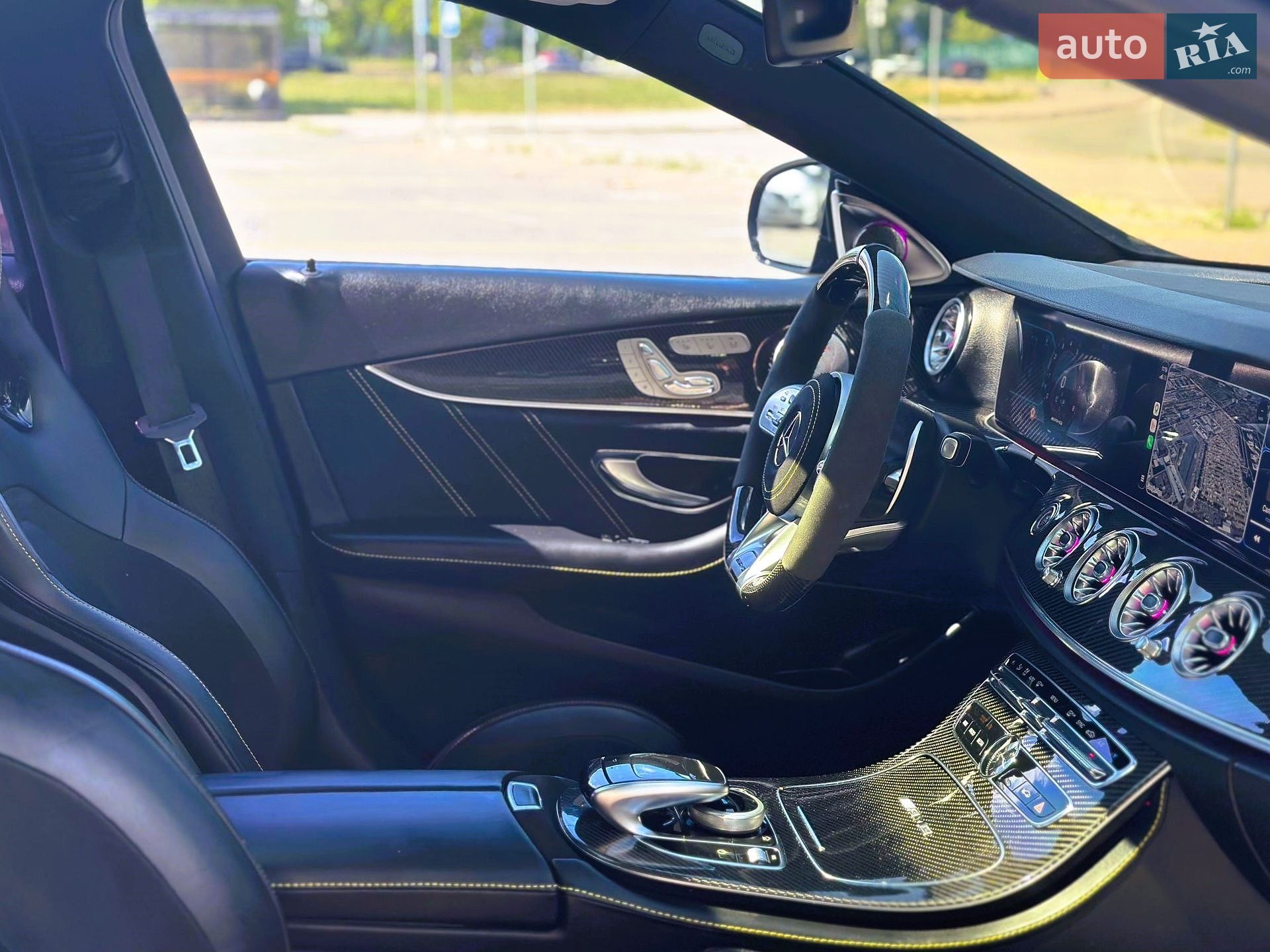 Mercedes-Benz E-Class 2019 VIN WDDZF6JBXKA618874 фото оголошення 26 з 39